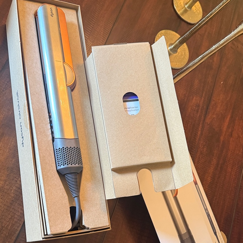 Dyson Silver Hair Styling Tool